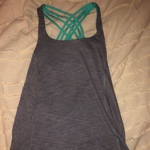 Lululemon athletic tank - size 6